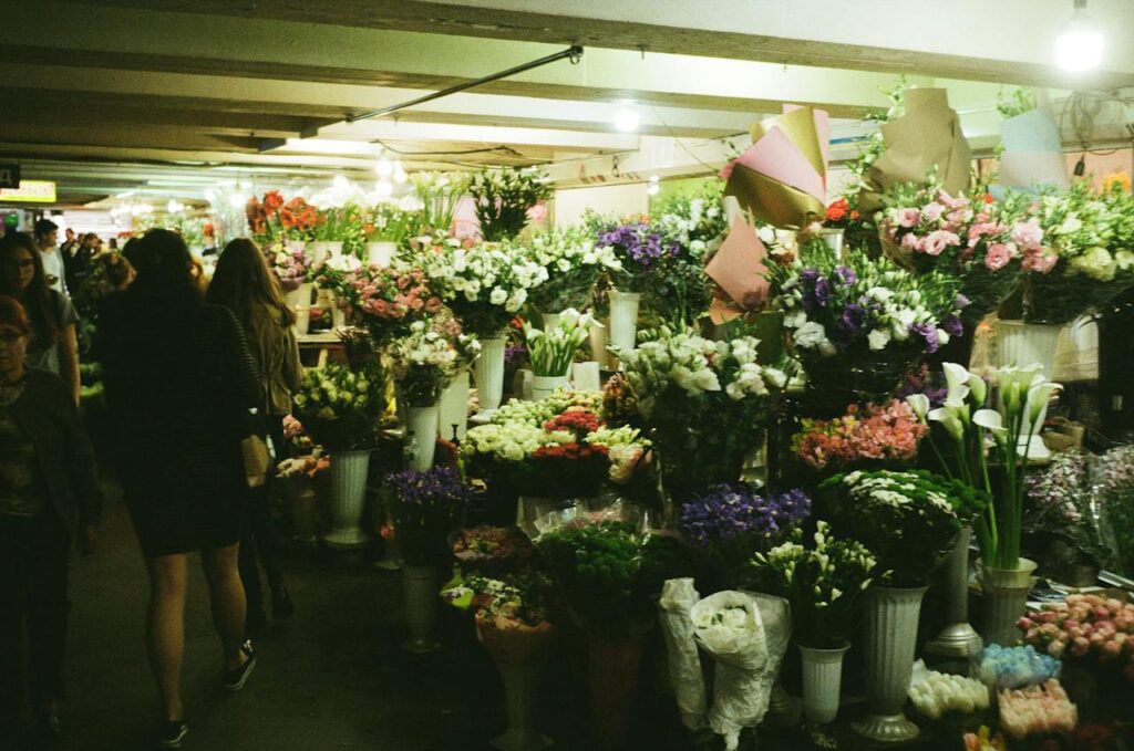 Art of Arranging and Selling Flowers